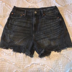 American Eagle boyfriend shorts